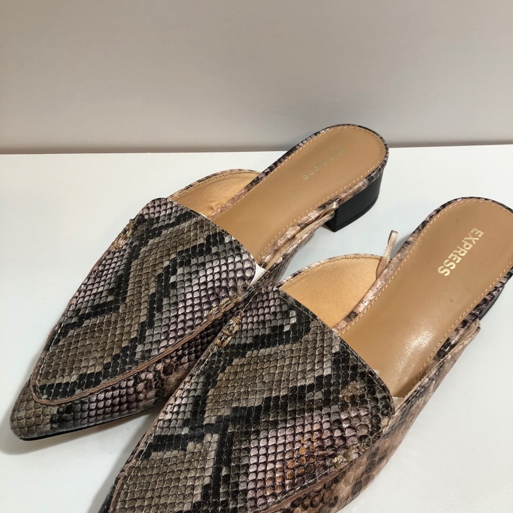Snake Print Pointed Toe Slide In Mule Loafers - image 5